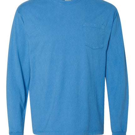 Unisex Garment-Dyed Long Sleeve T-Shirt With a Pocket